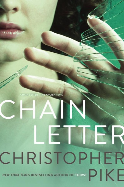 Read Chain Letter online
